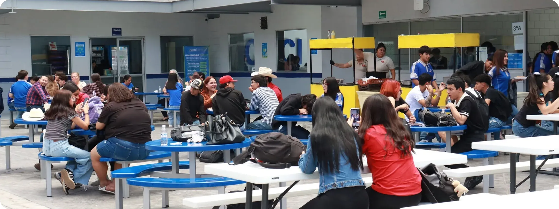 Cafetería en Universidad CNCI, foto 2 de 3